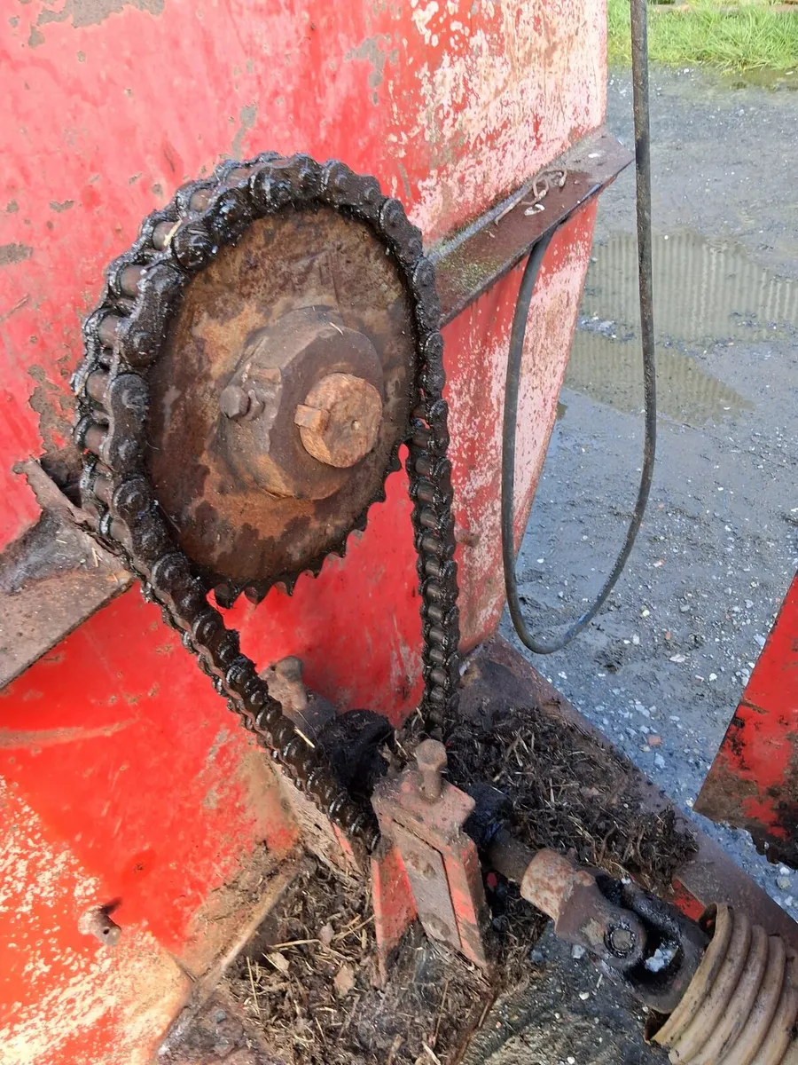 Dung spreader - Image 2