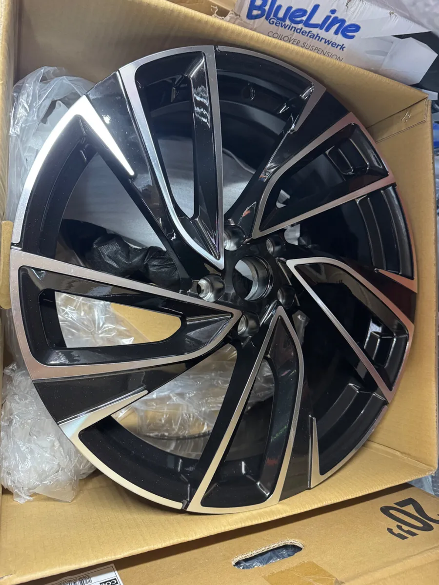19” vw Skoda 5x112 black / pol