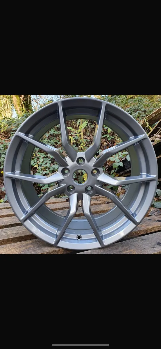 18” grey 5x108 Ford alloy and tyres