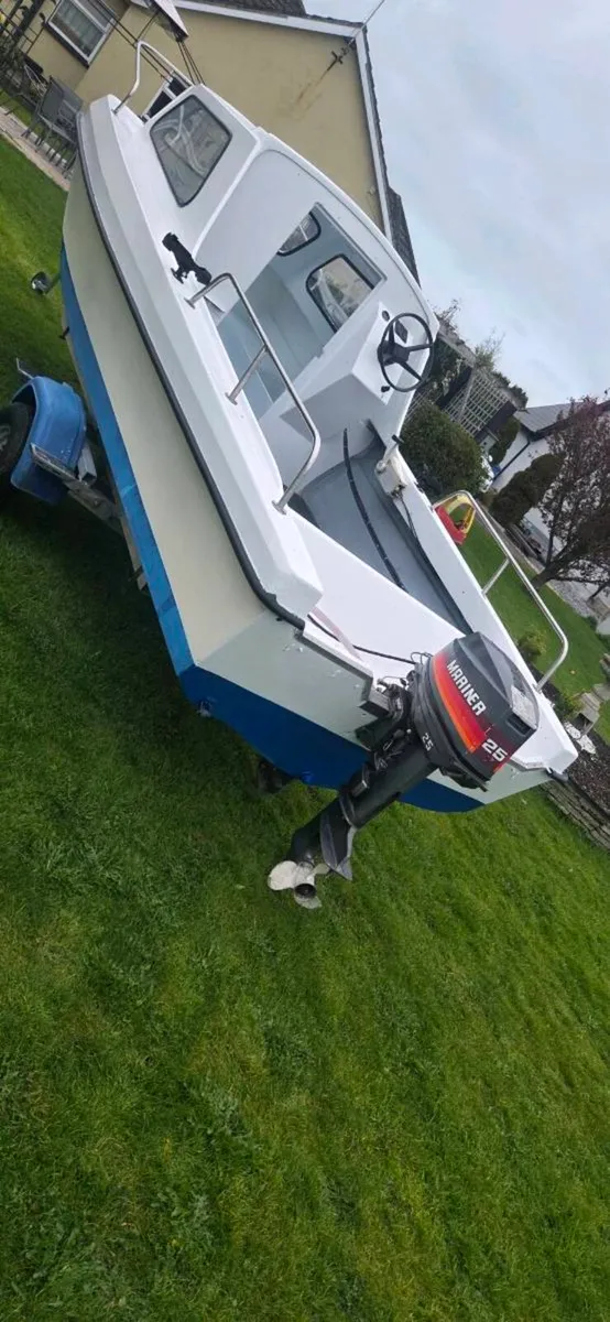 Boat wilson flyer fishing boat - Image 1