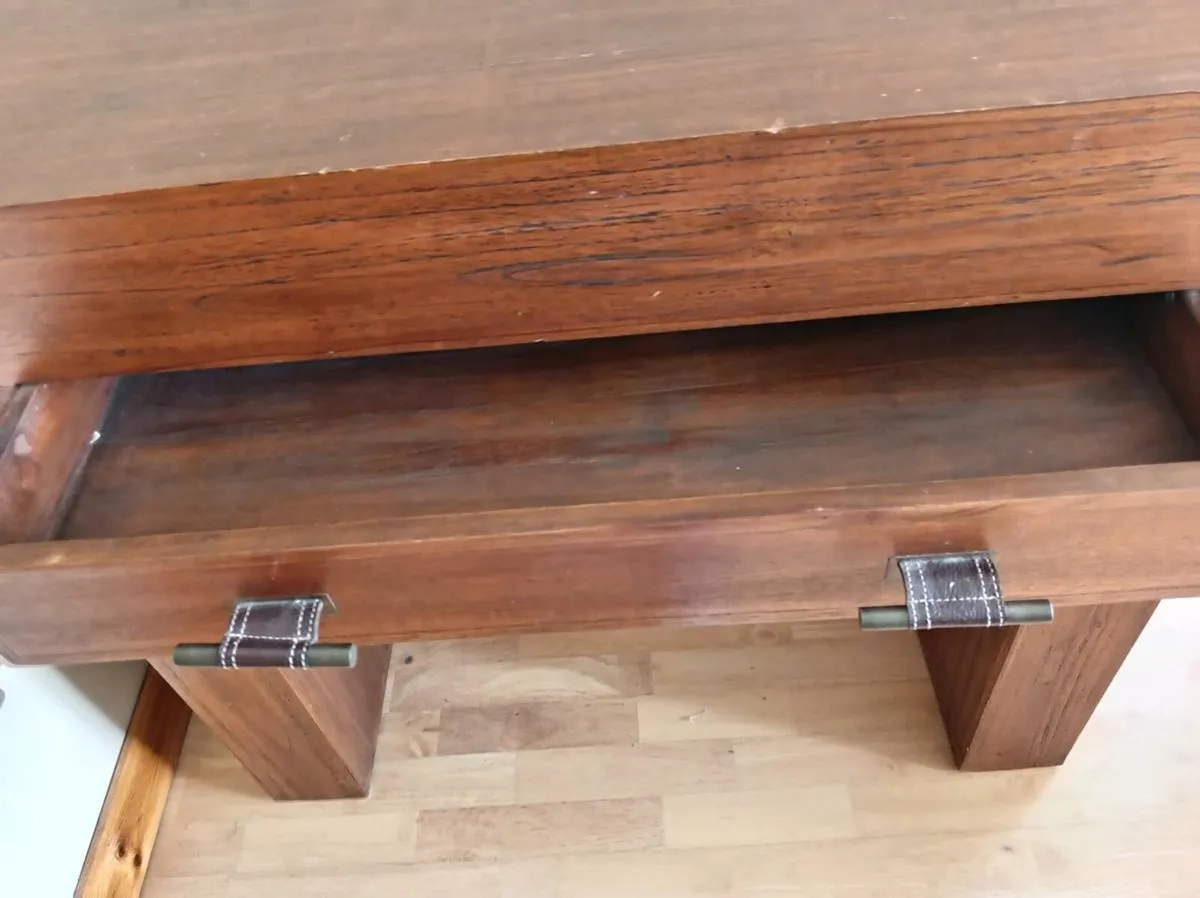 Console table - Image 4