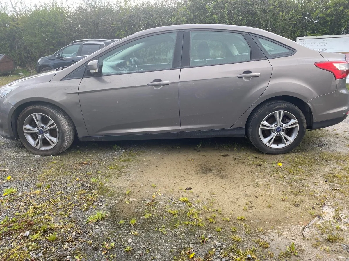 FOCUS AUTO READ ADVERTISING PLEASE - Image 3