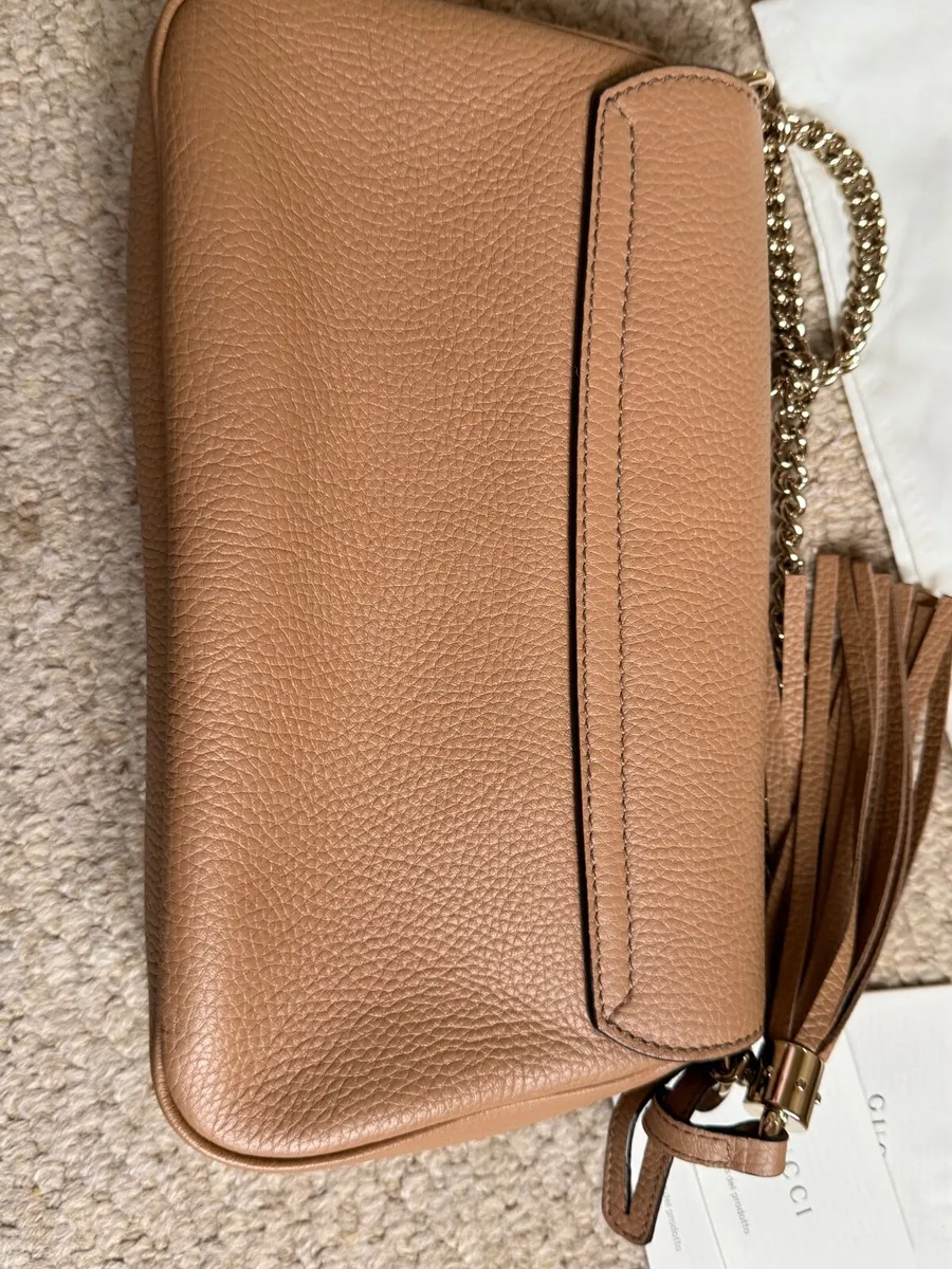 Gucci cross body Handbag - Image 4