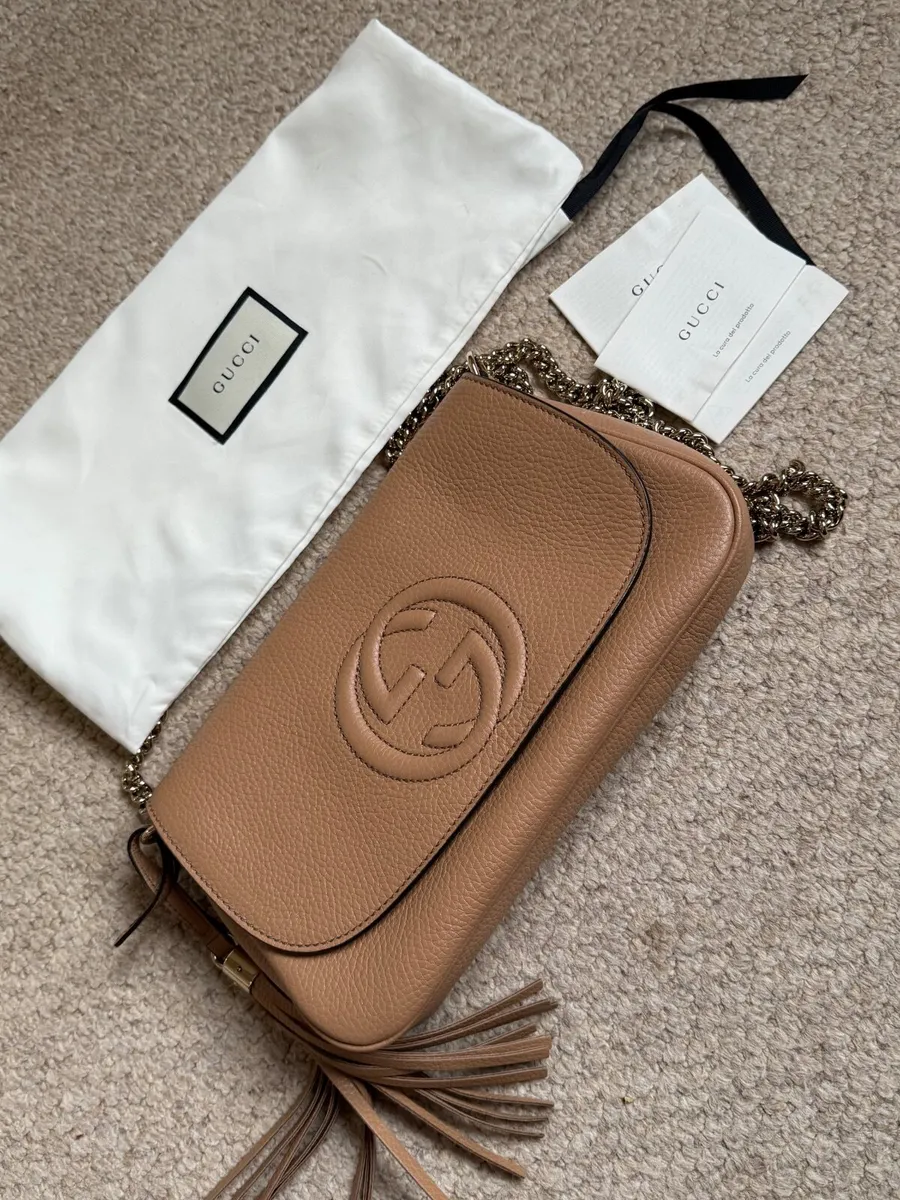 Gucci cross body Handbag - Image 1