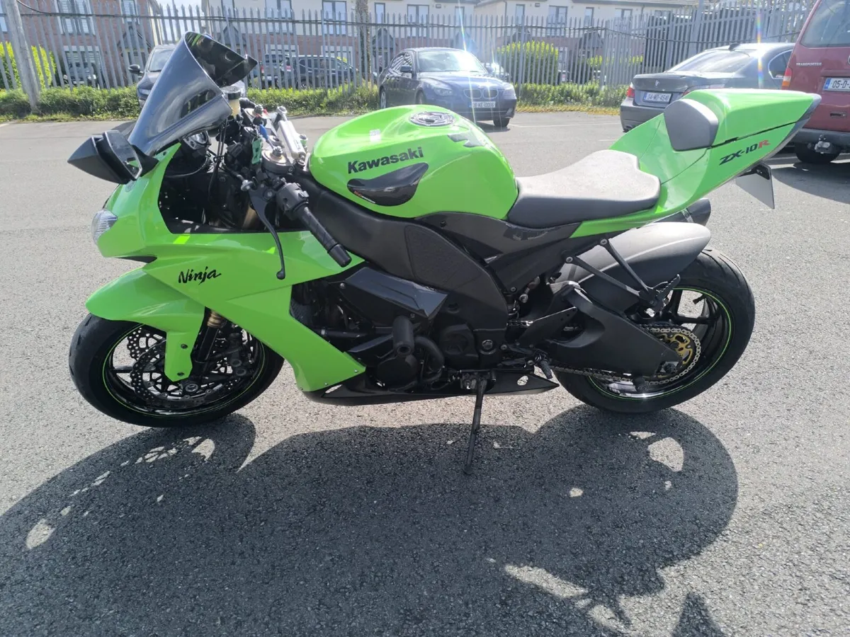 Kawasaki zx10r 2008 - Image 3