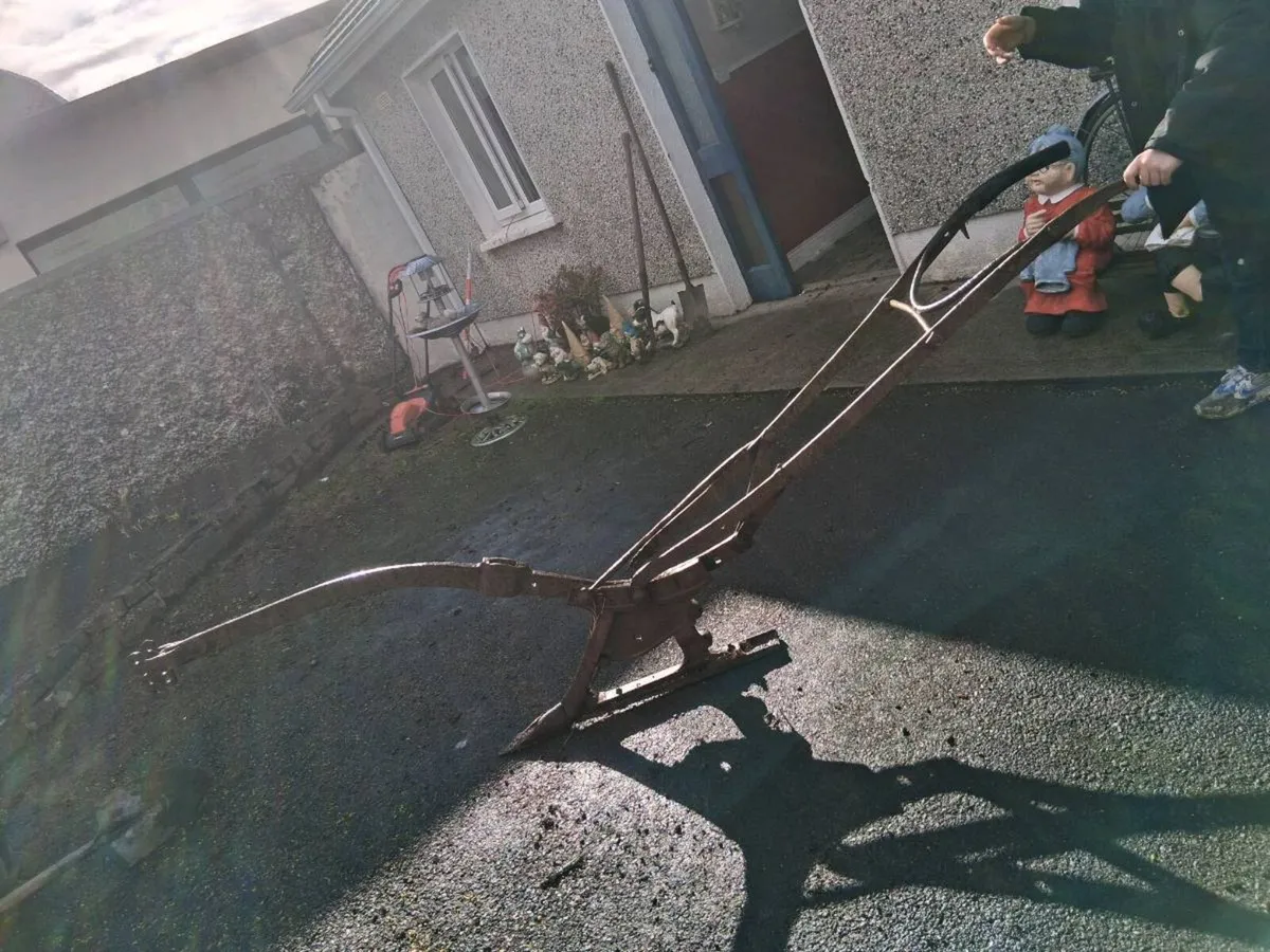 Vintage  horse plough - Image 4