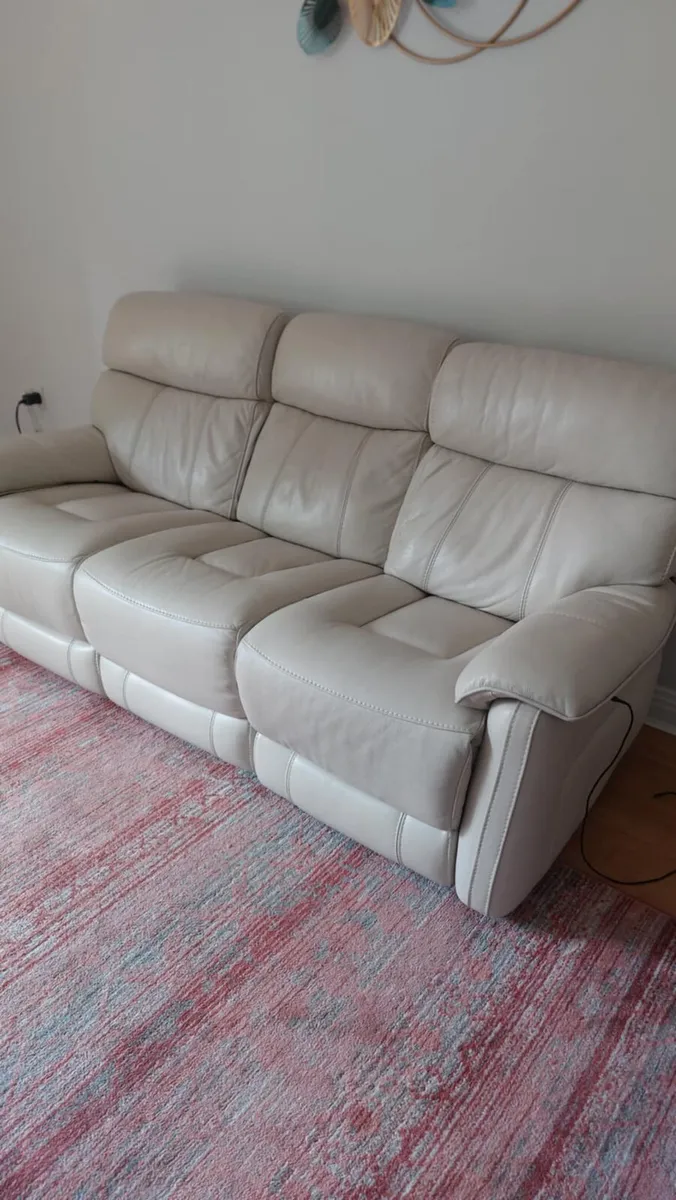 Sofa - Image 3