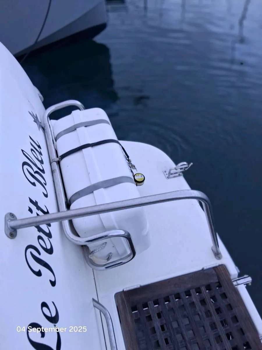 Boat merryfisher 805 - Image 3