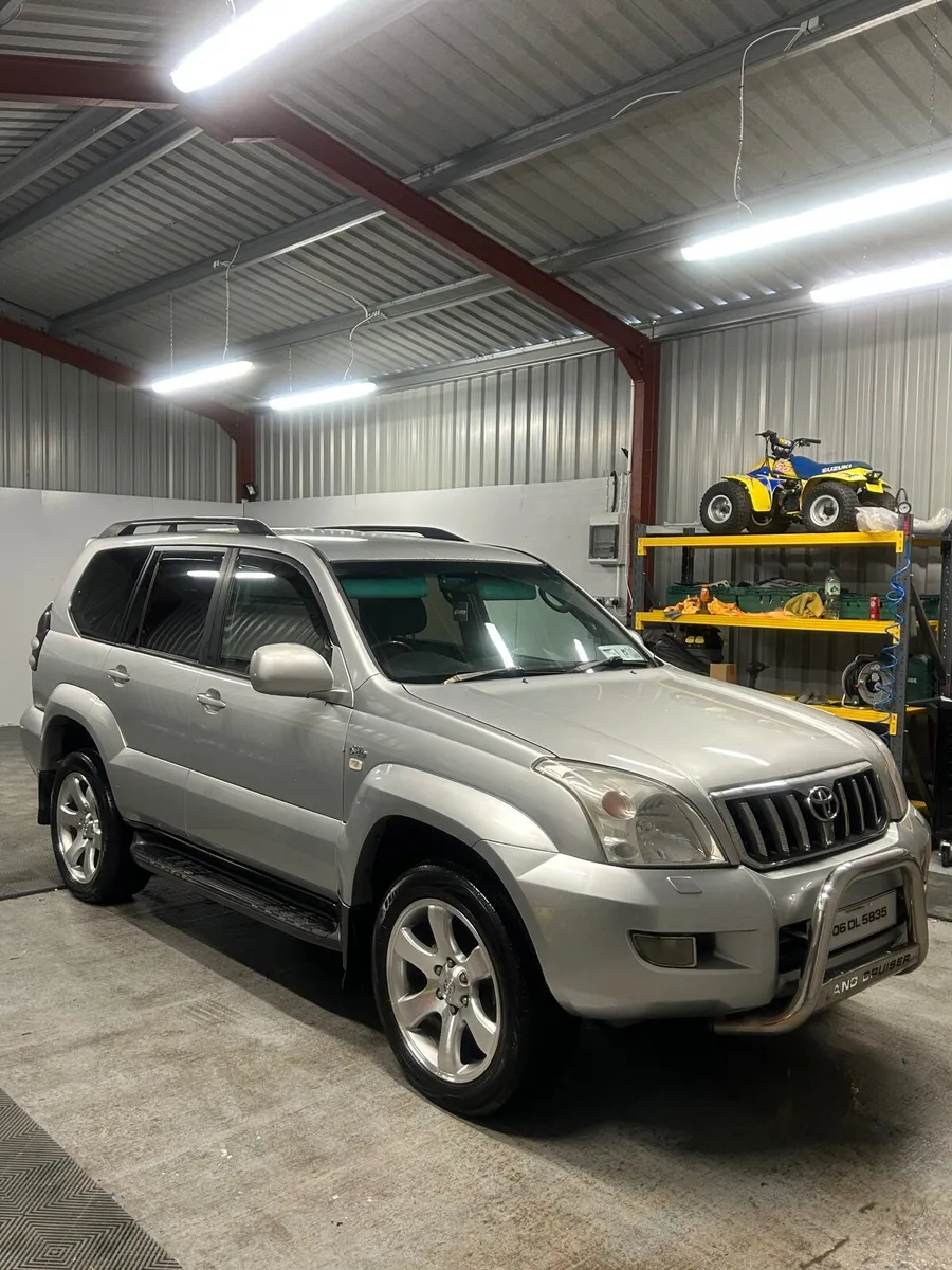 Toyota Land Cruiser 2006 CREWCAB - Image 1