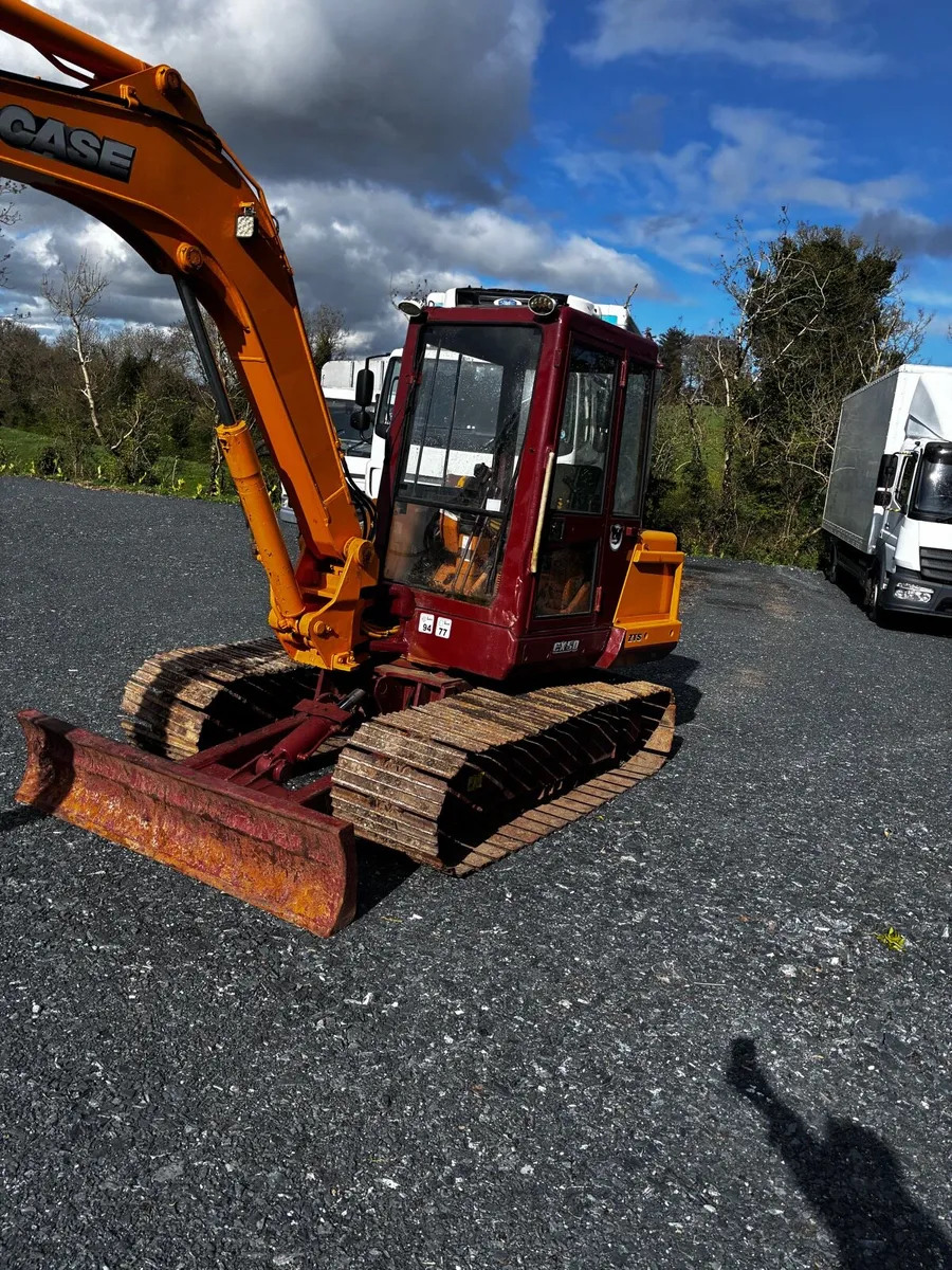 5 tonne case digger - Image 1