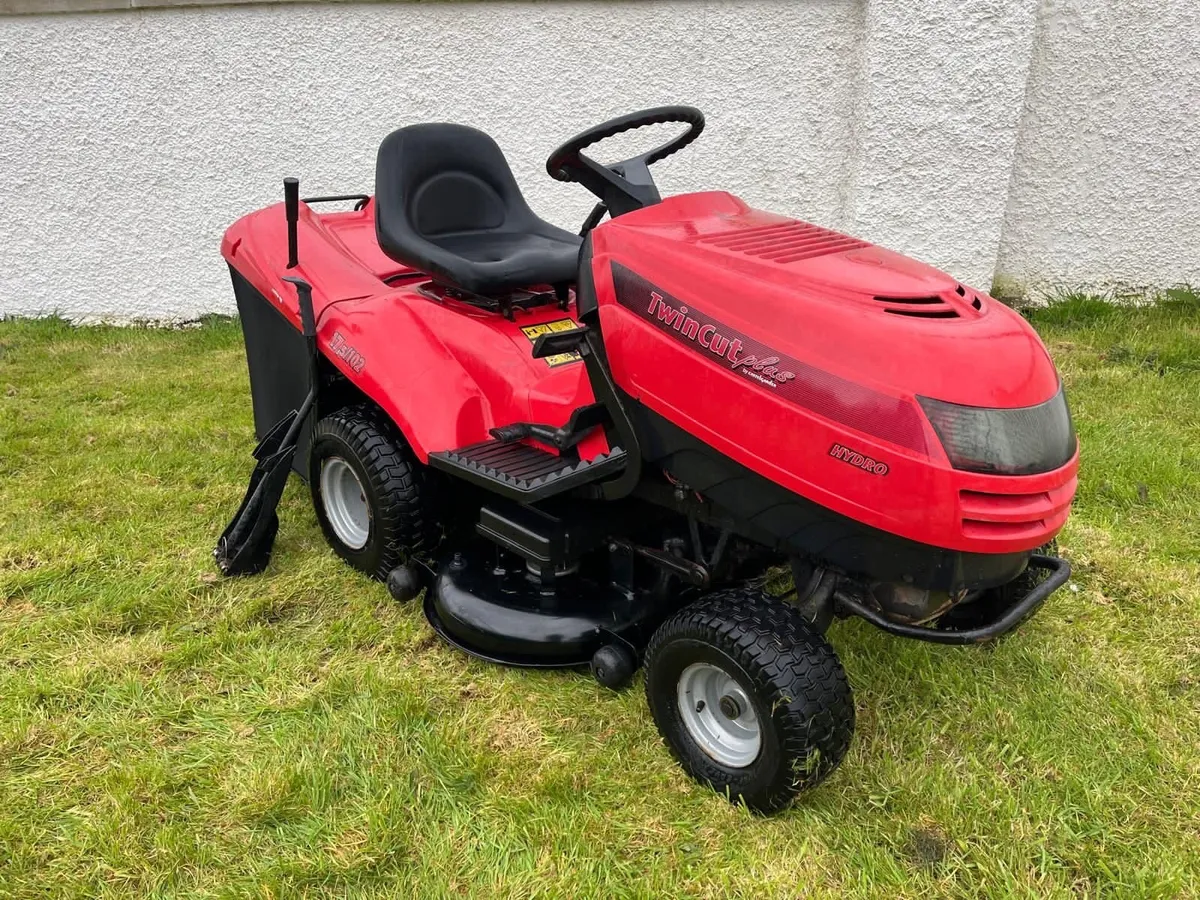 Castle garden 17.5hp 42inch cut ride on lawnmower - Image 1