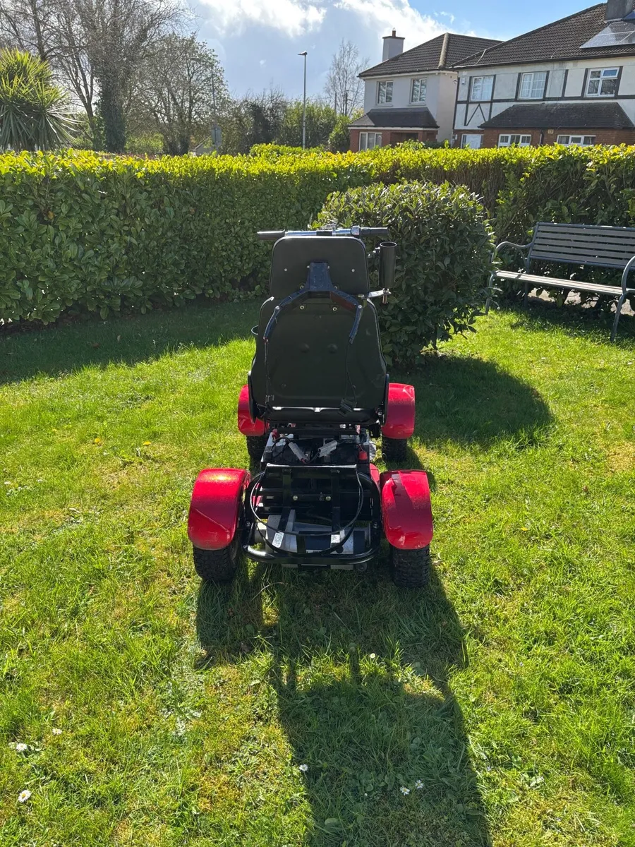 Single person golf buggy - Image 3