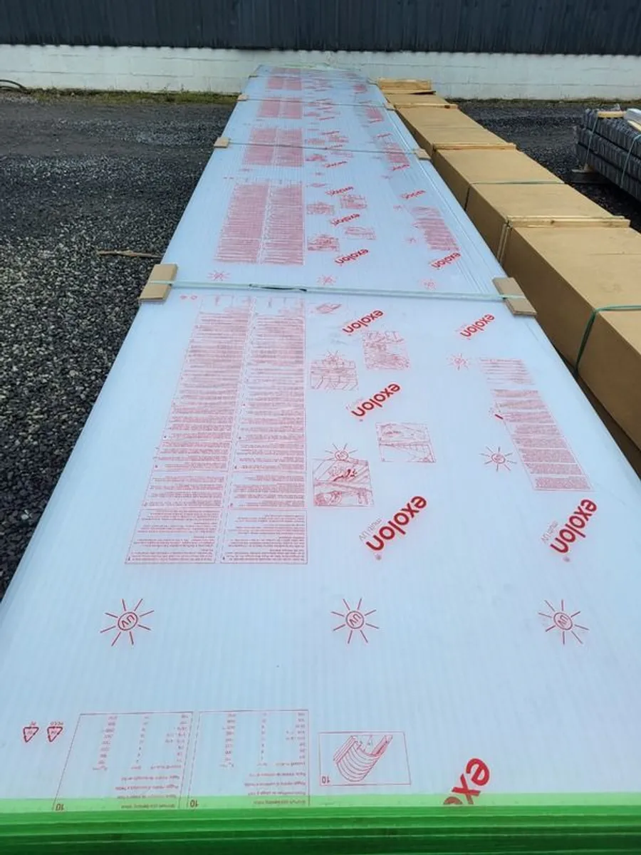 Roof/Polycarbonate - Image 1