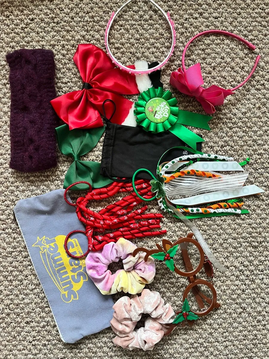 For sale bundle of accessories - Image 2