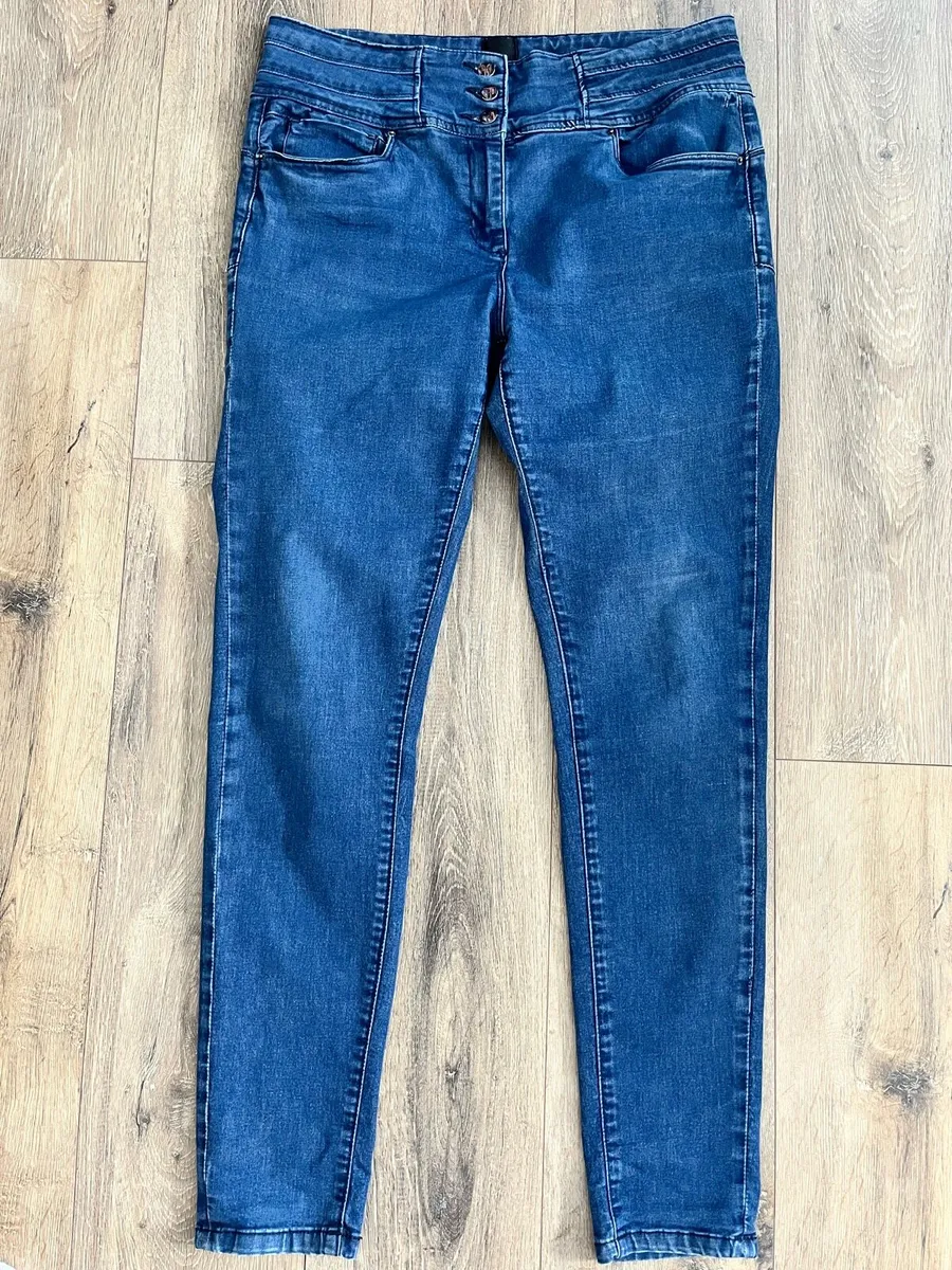 For sale high waisted jeans - Image 4