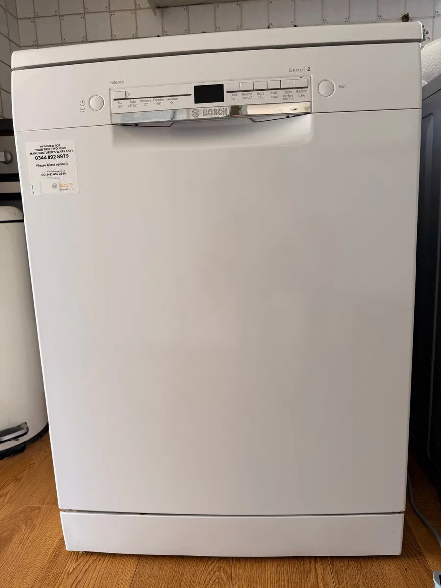 Fridge,dishwasher,washing machine,dryer,oven,showe - Image 2