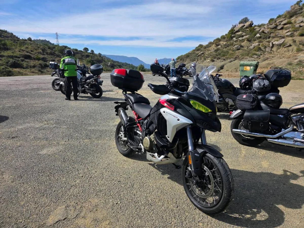 Ducati Multistrada V4 Rally, Gsx1400 - Image 2