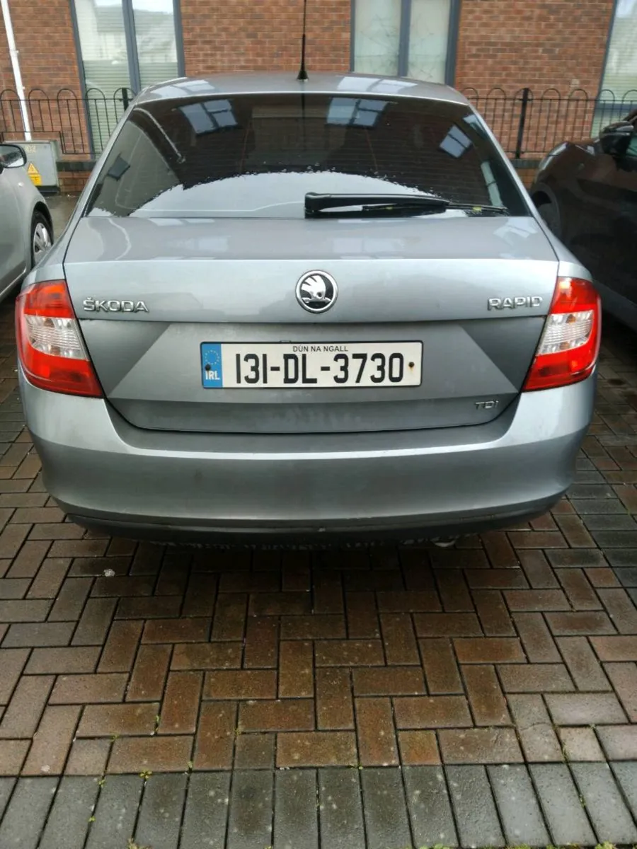 2013 Skoda Rapid 1.6 diesel - Image 3