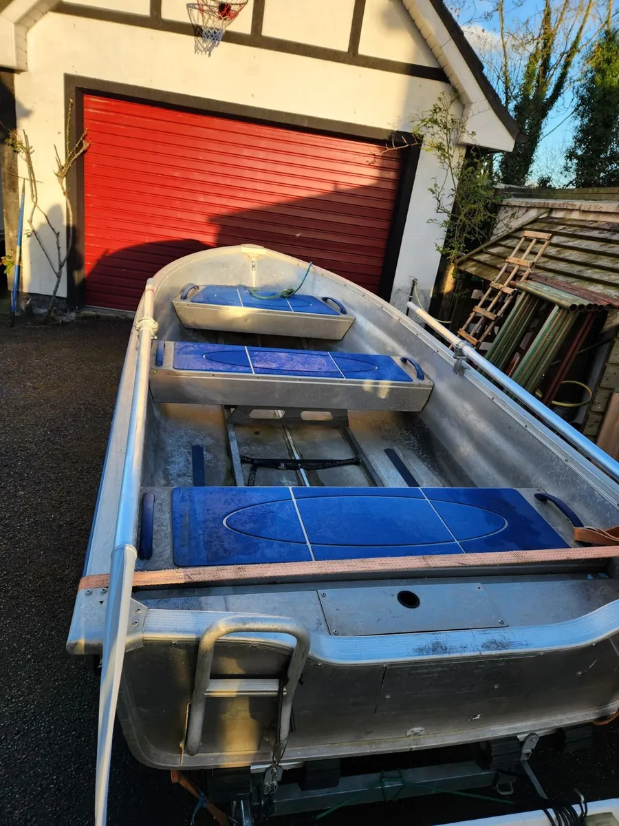 Linder Sportsman 355 boat - Image 3