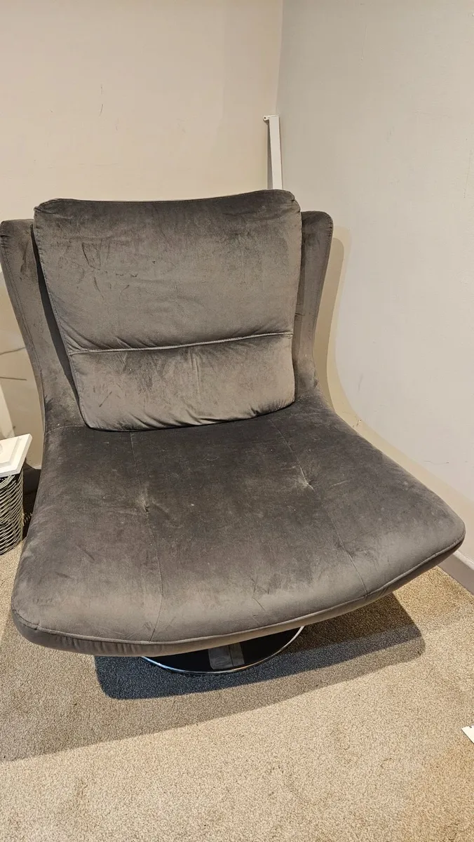 Grey swivel  Chair - Image 3