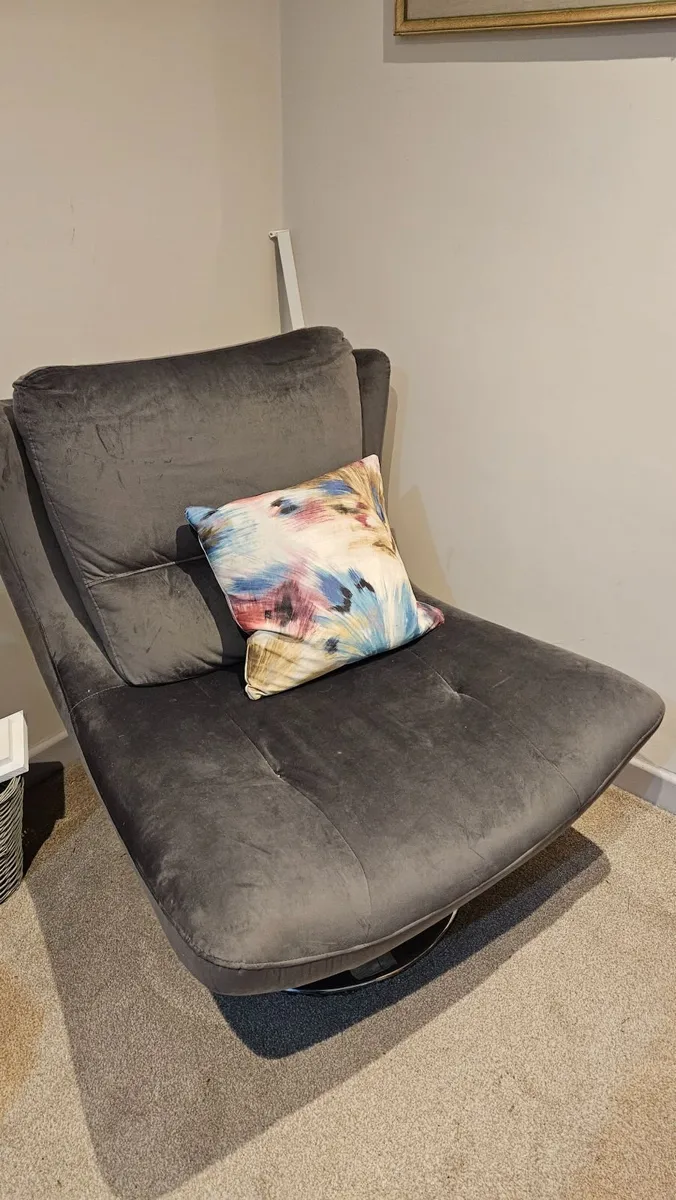 Grey swivel  Chair - Image 2