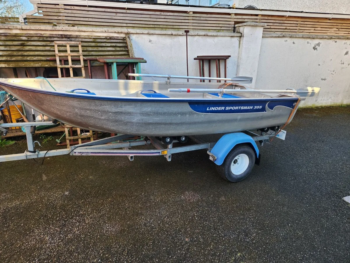 Linder Sportsman 355 boat - Image 1
