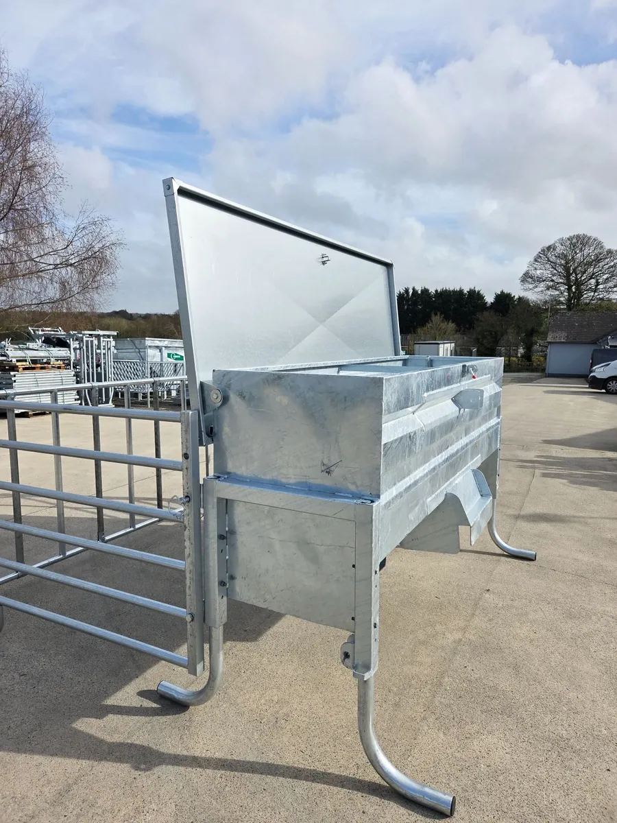 Condon Calf Creep Feeder - Image 2