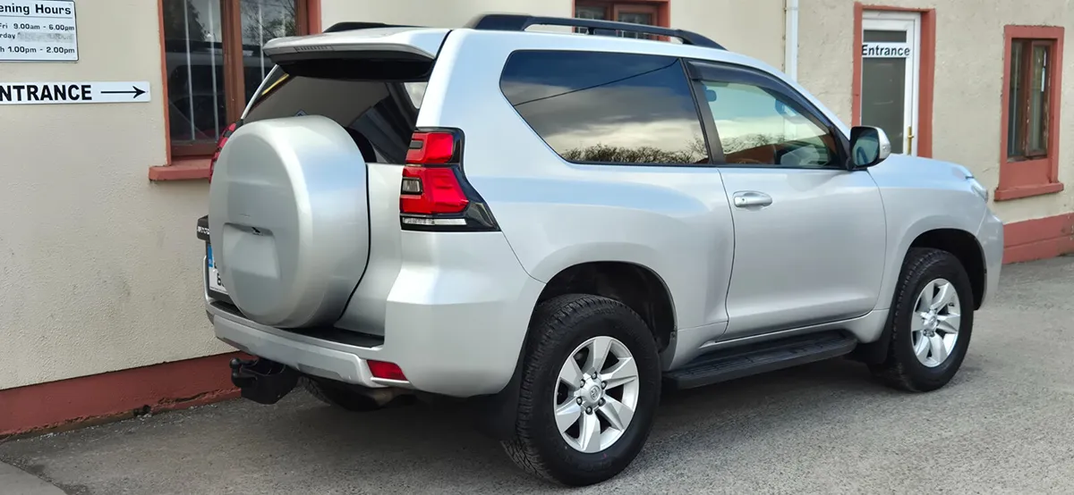 Toyota Land Cruiser 2020 Manual Swb - Image 4