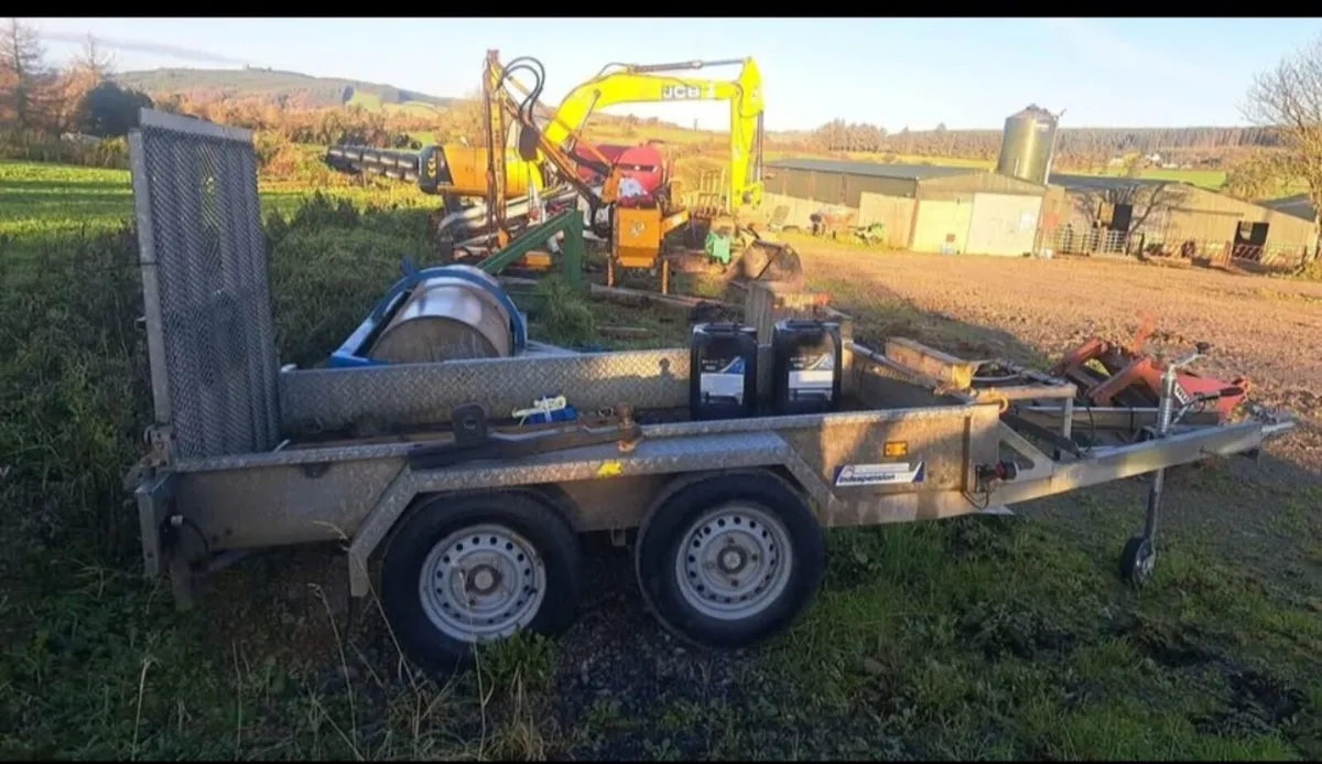Trailer 8 x 4 - Image 1
