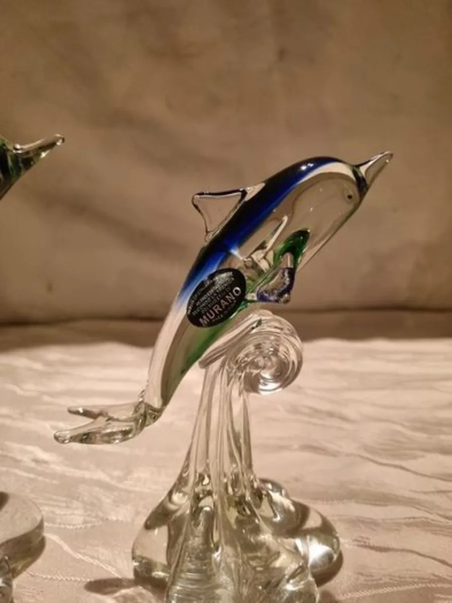Two Murano Glass Dolphins - Image 2