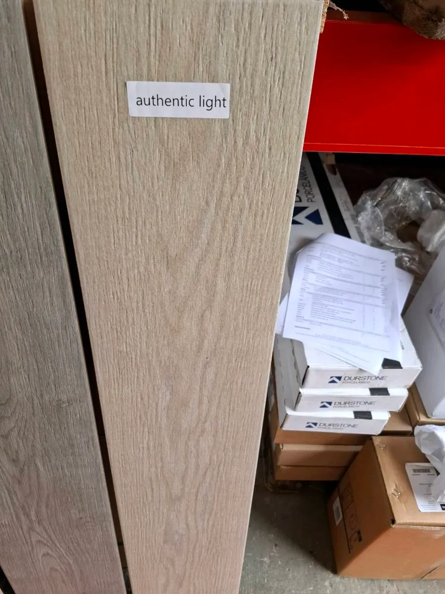 Wood effect tiles 4 types available - Image 4