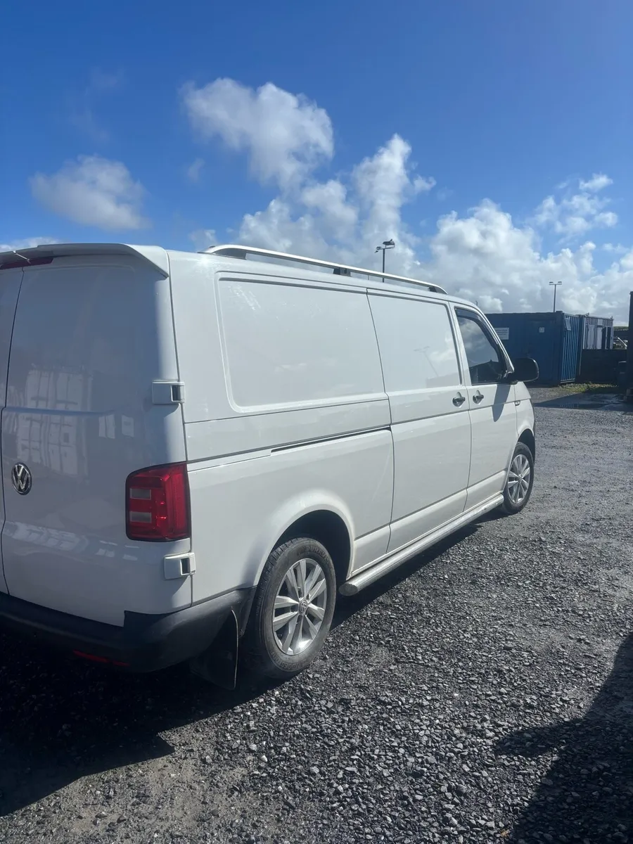 Volkswagen transporter - Image 3