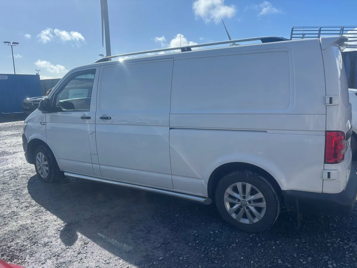 Volkswagen transporter - Image 4