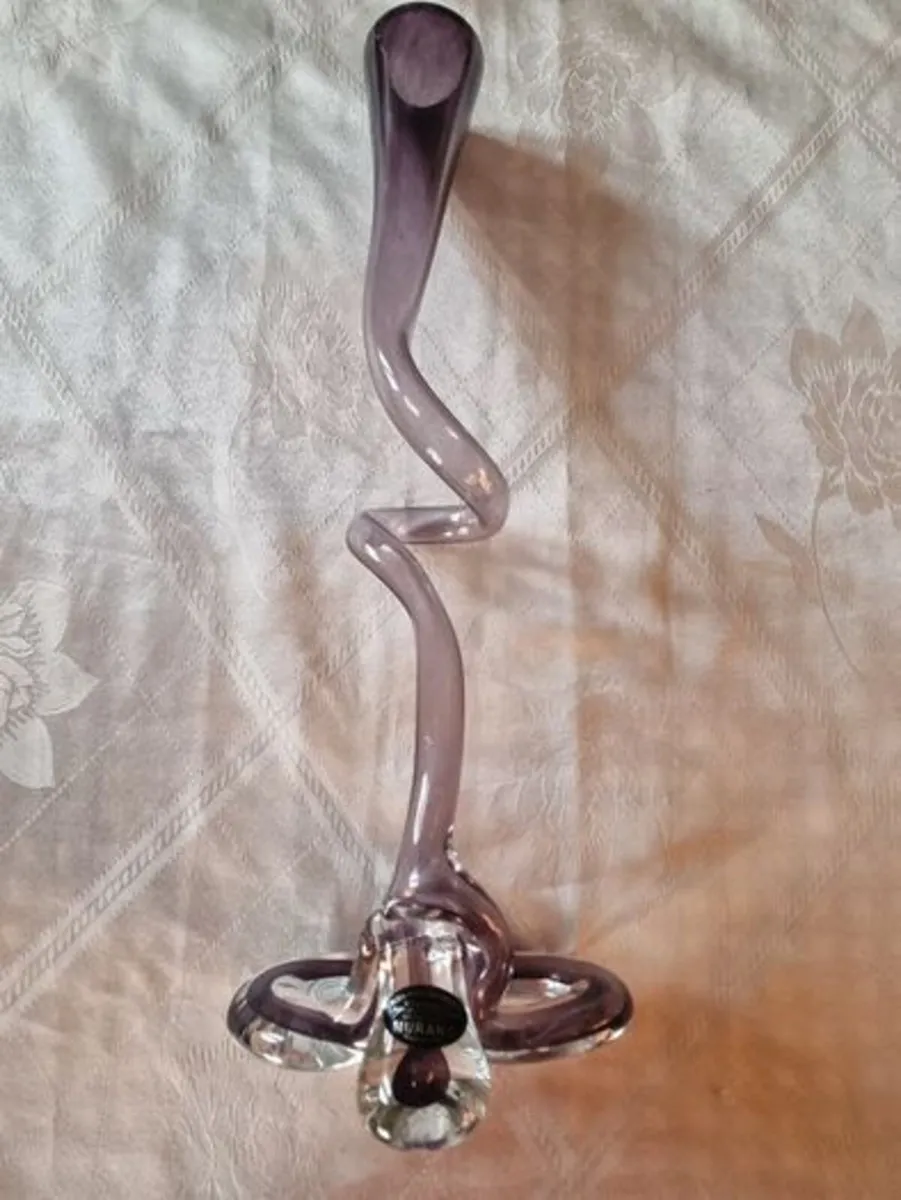 Murano glass spiral vase - Image 1