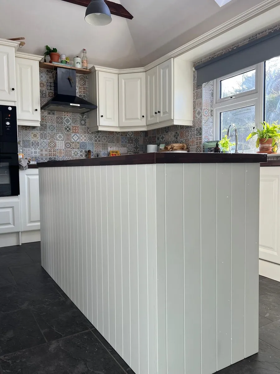 Kitchen Island Unit - Image 2