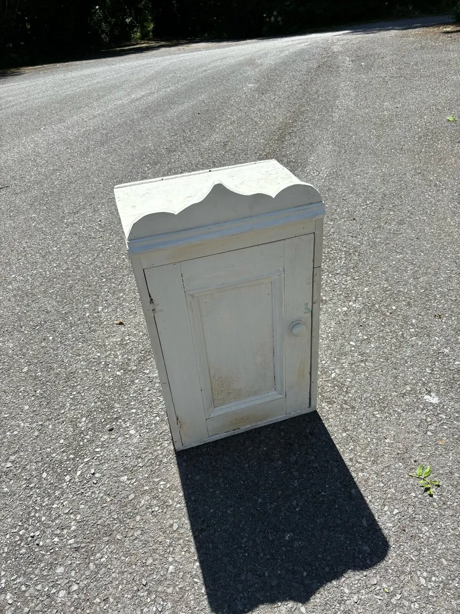 Bed side cabinet - locker - Image 1