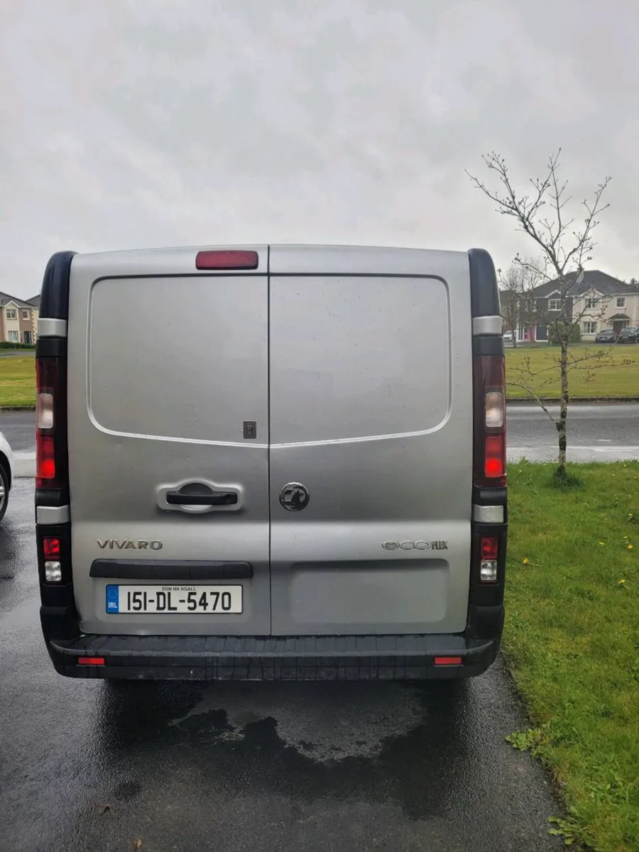 2015 Vivaro Van - Image 4
