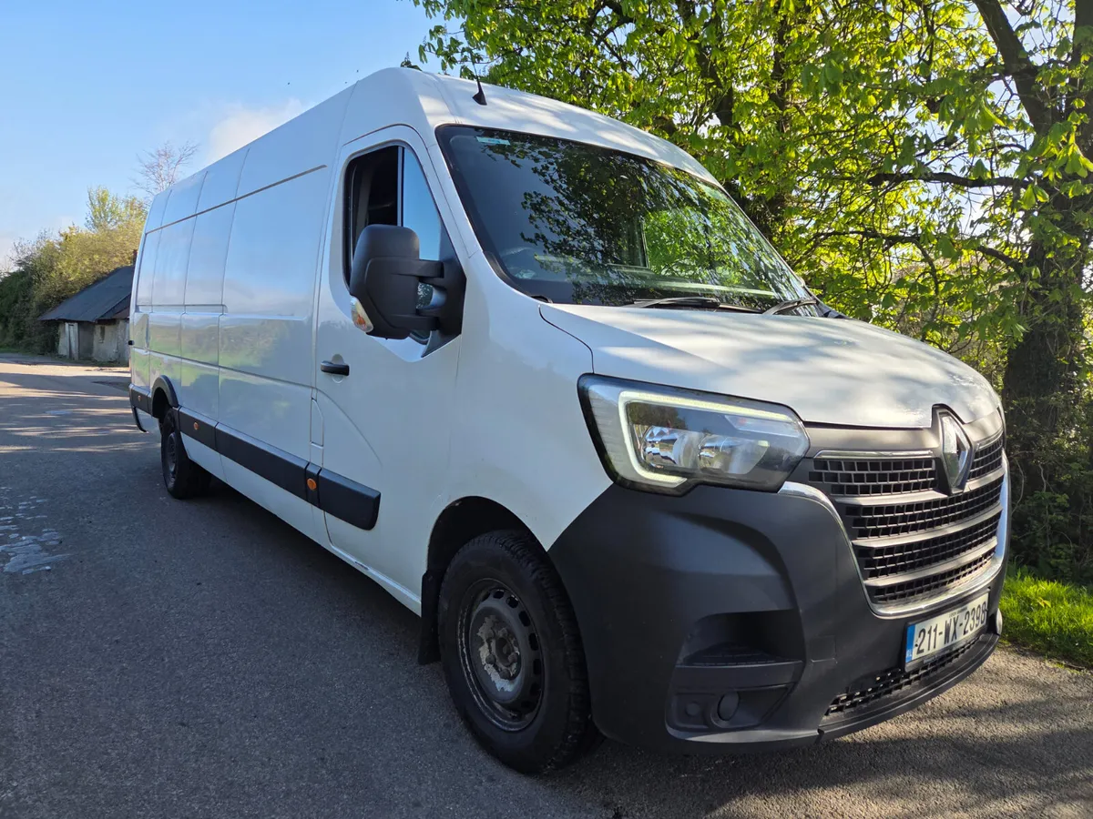 Renault Master 2021 - Image 1