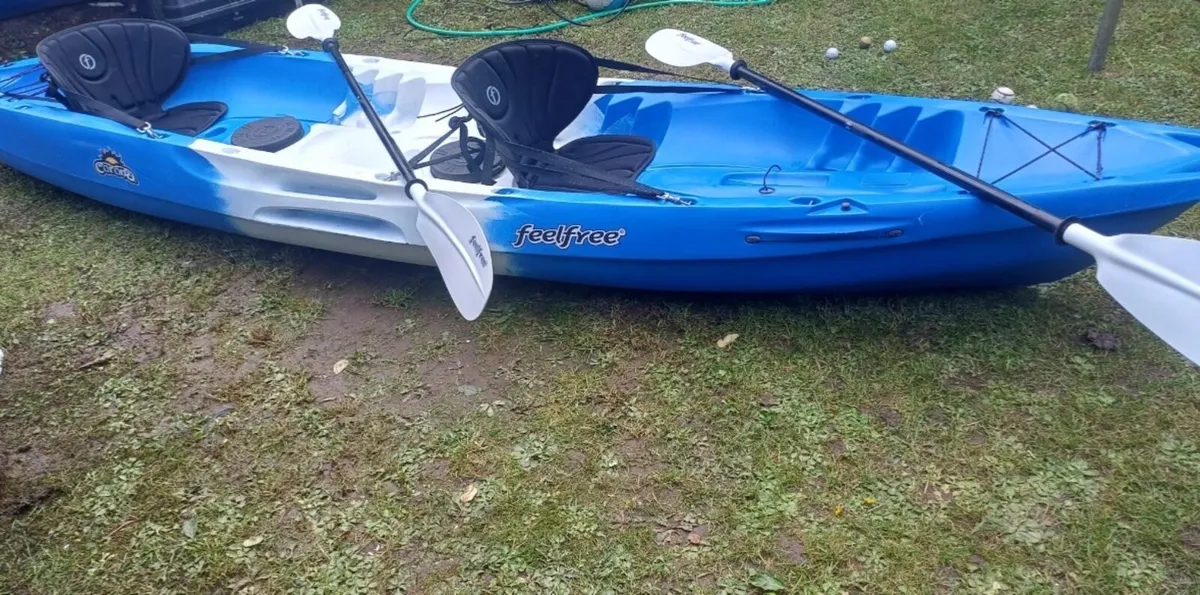 Feelfree Corona Kayak (with paddles & seats) - Image 1