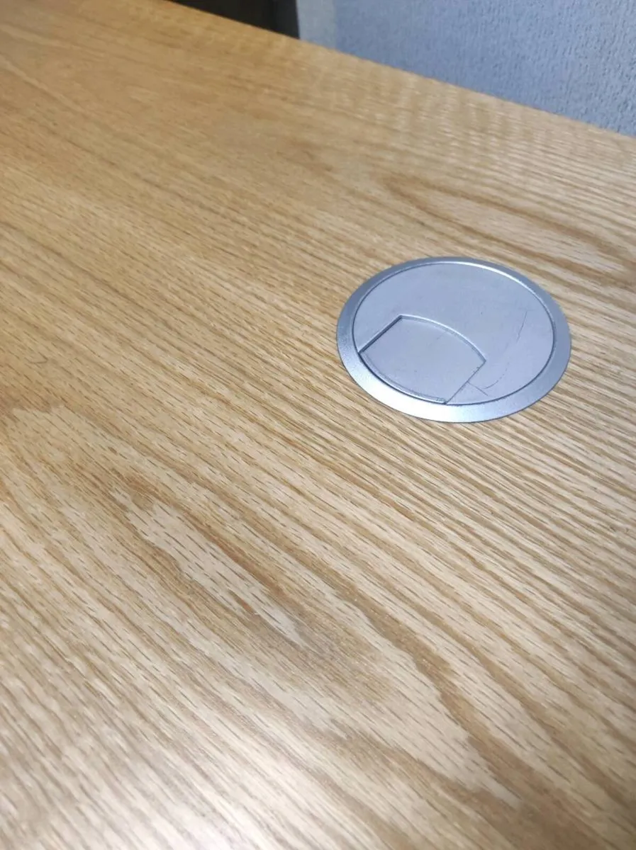 Office desk & chair🚚 - Image 3