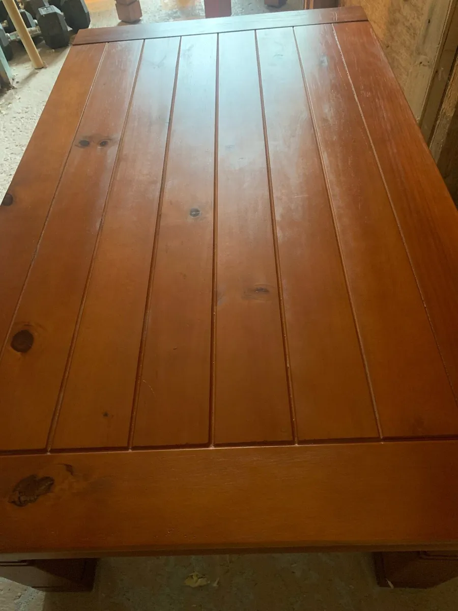 Coffee table and lamp table - Image 4