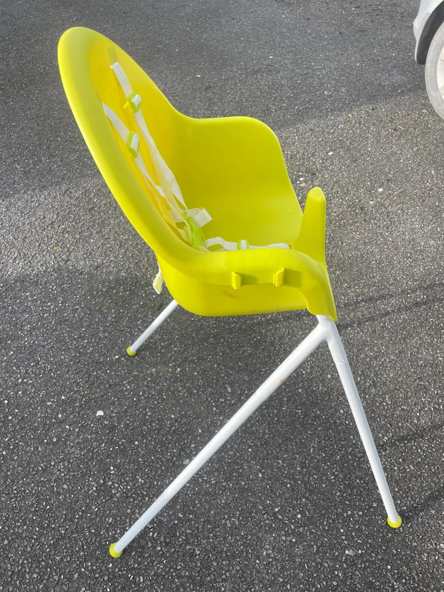 Baby high chair - Image 1
