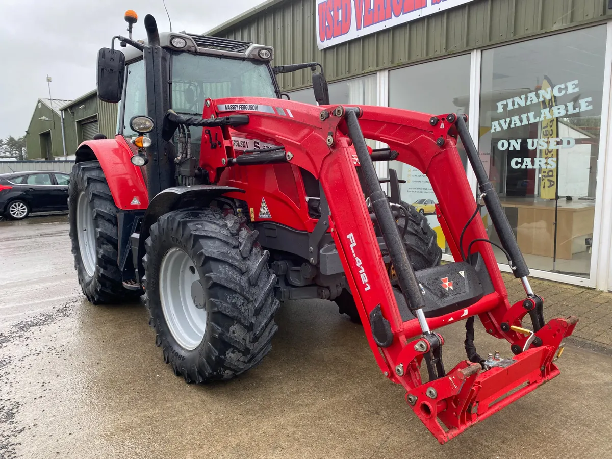 2019 Massey Ferguson 6715S - Image 1