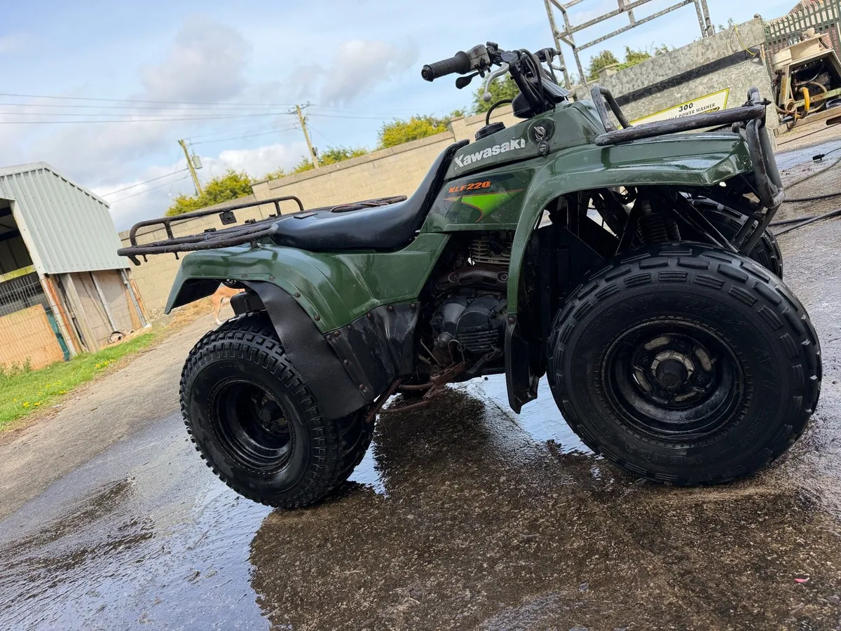 Kawasaki 220 farm quad - Image 3