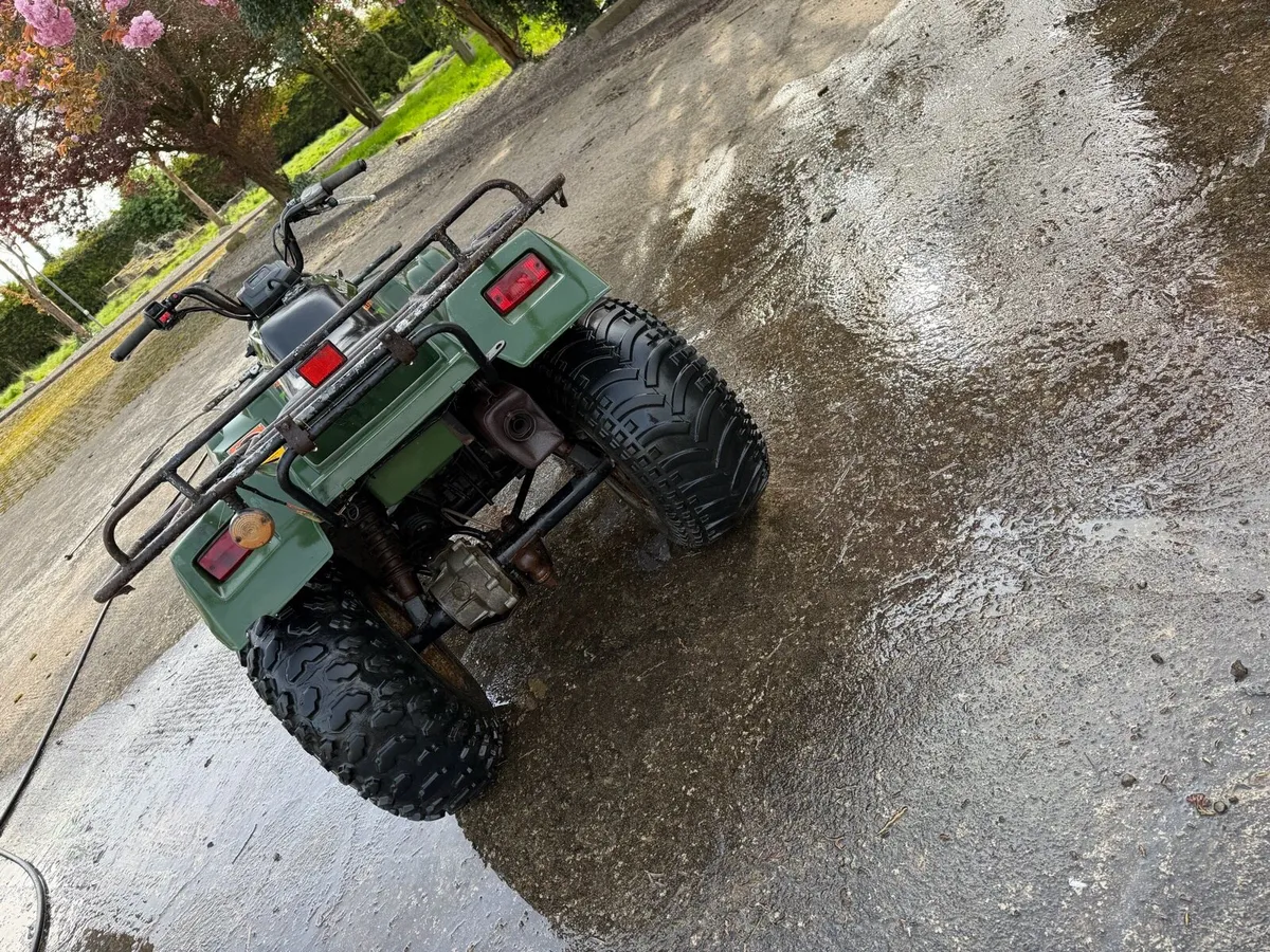 Kawasaki 220 farm quad - Image 4