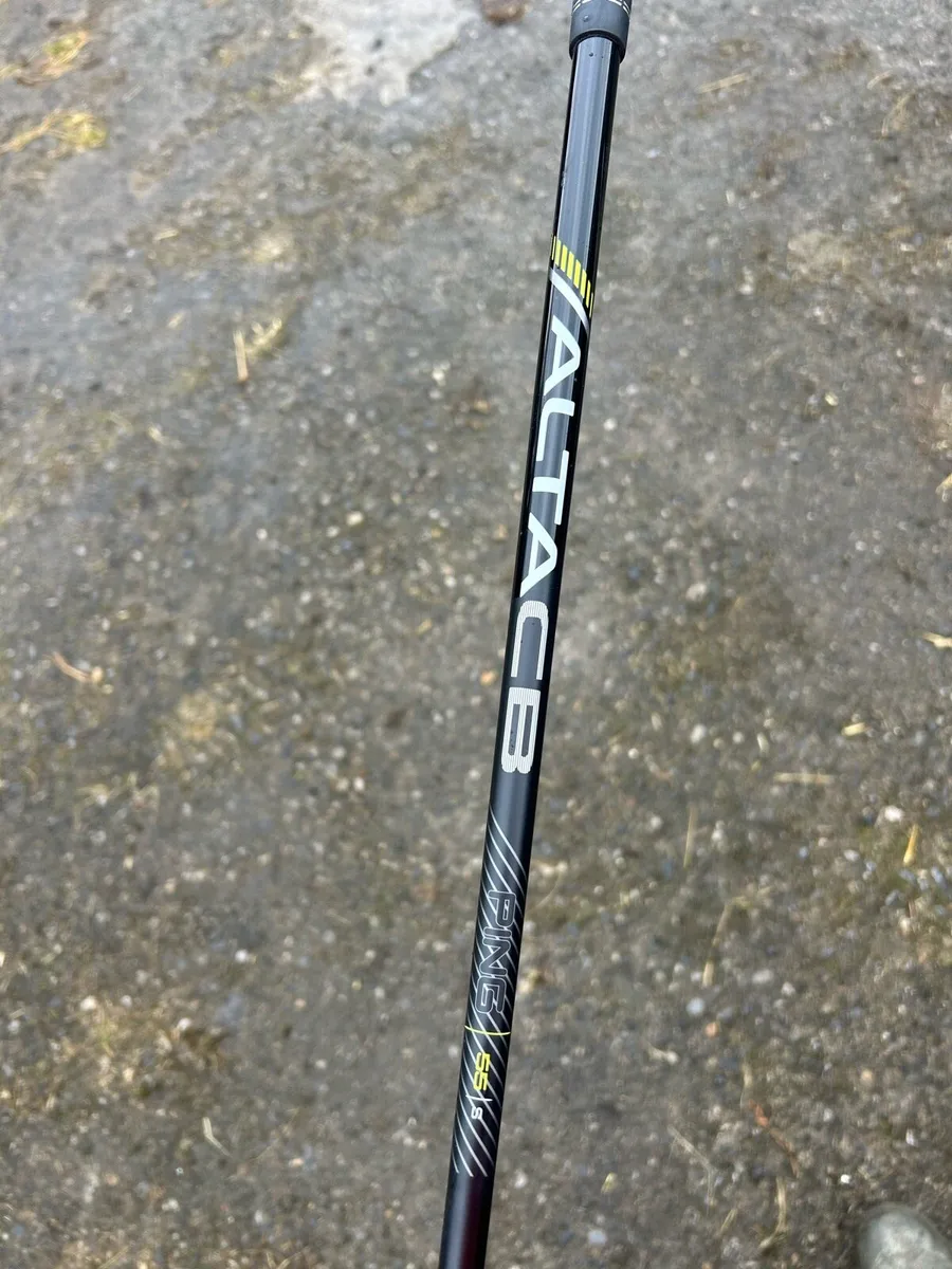 Left hand Ping g425 max driver - Image 4