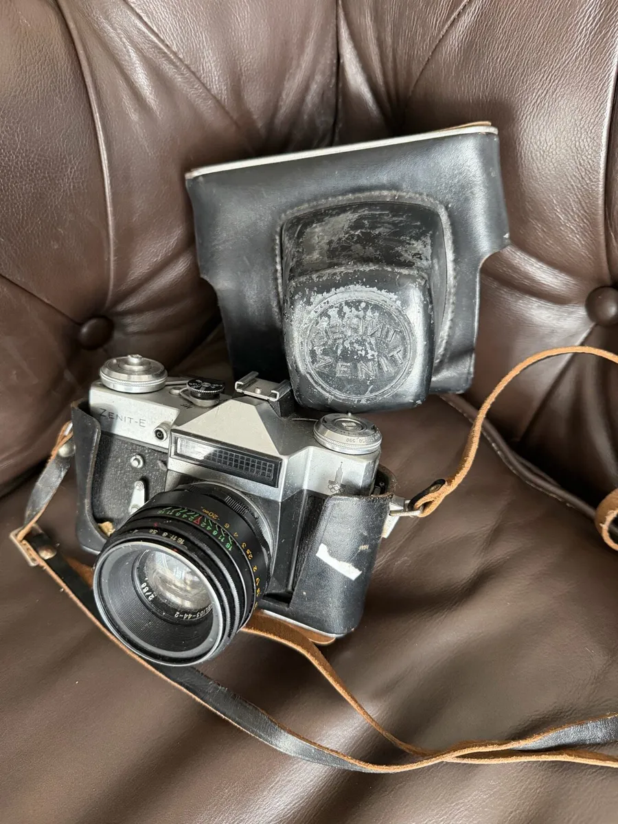 Vintage, antiques and collectibles - Image 1