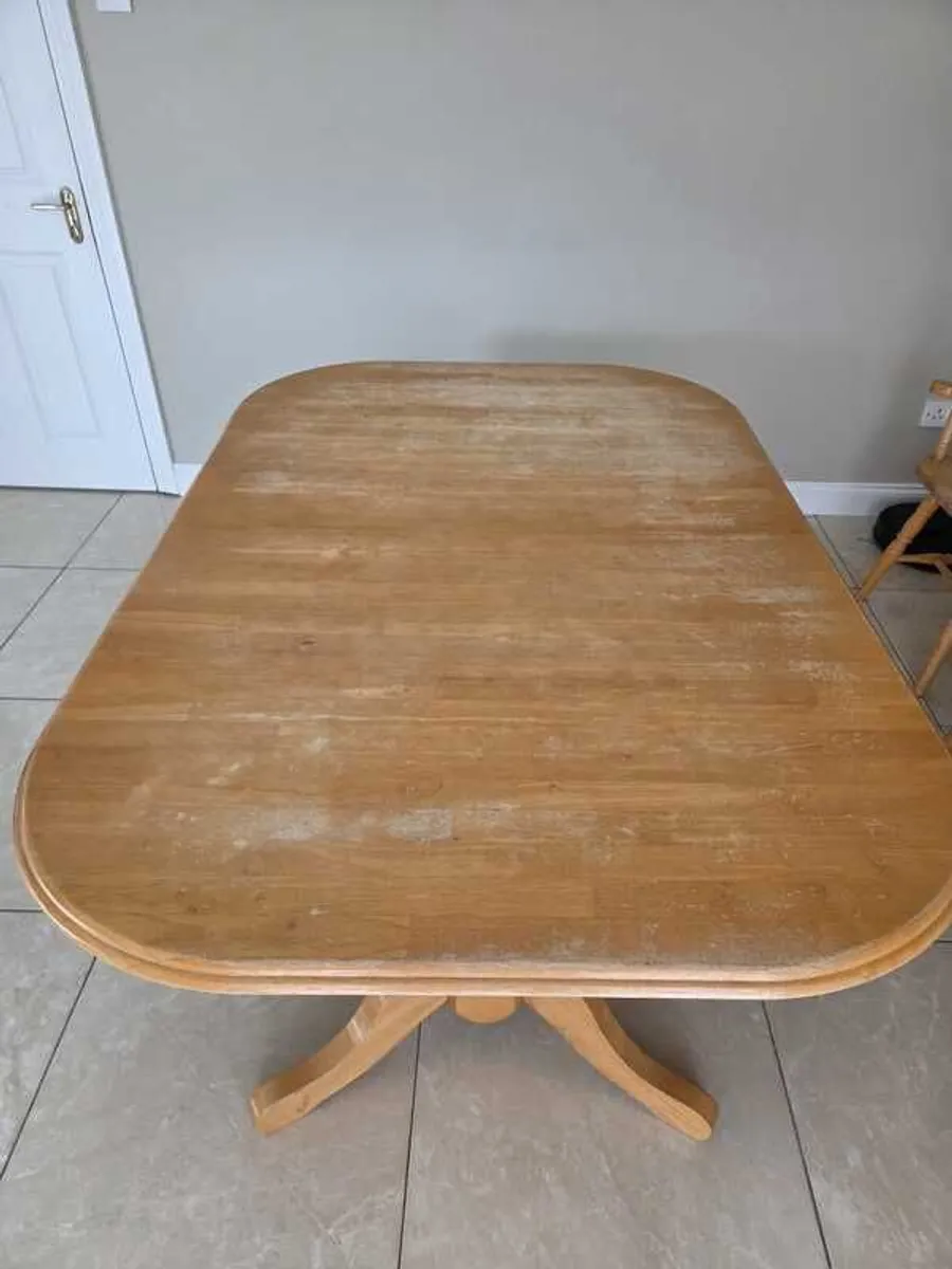 Dining tables and chairs - Image 2