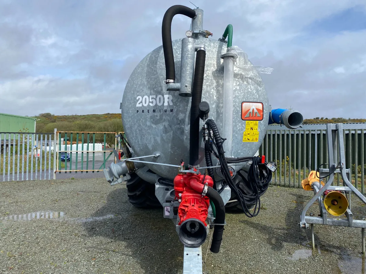 New Next Gen 2050R Premium Abbey Slurry Tank - Image 2