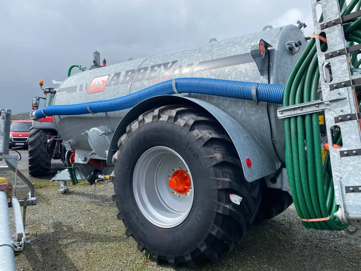 New Next Gen 2050R Premium Abbey Slurry Tank - Image 4